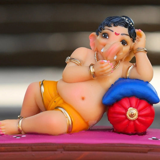 Ladu Bal Ganesh Murti (3 inch) – Ganpati Bappa with Ladoo Idol