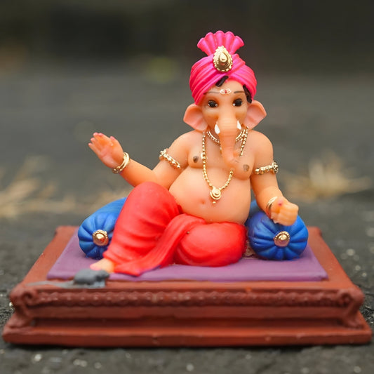 Ganpati Bappa wearing Maharashtrian pheta, 3 inch Ganesh murti