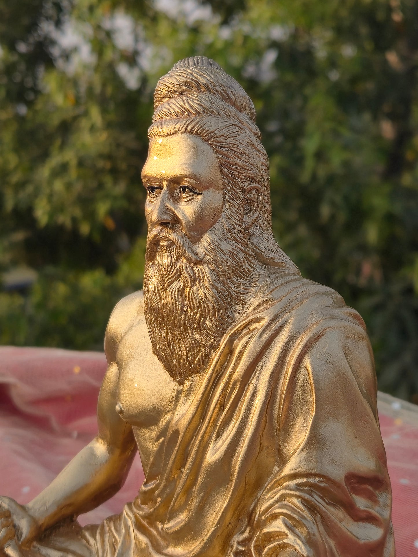 Thiruvalluvar (8 inch)
