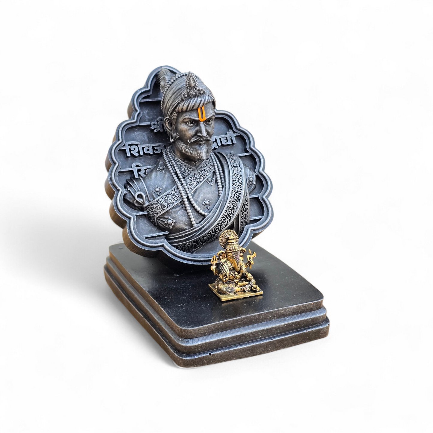 Chhatrapati Sambhaji Maharaj with bappa (4.5 inch)