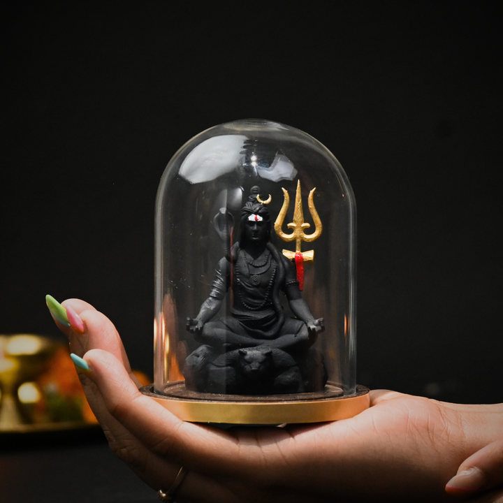 Tapasvi Shiv Ji Idol with Glass Dome – Meditating Mahadev for Car Dashboard & Home Mandir