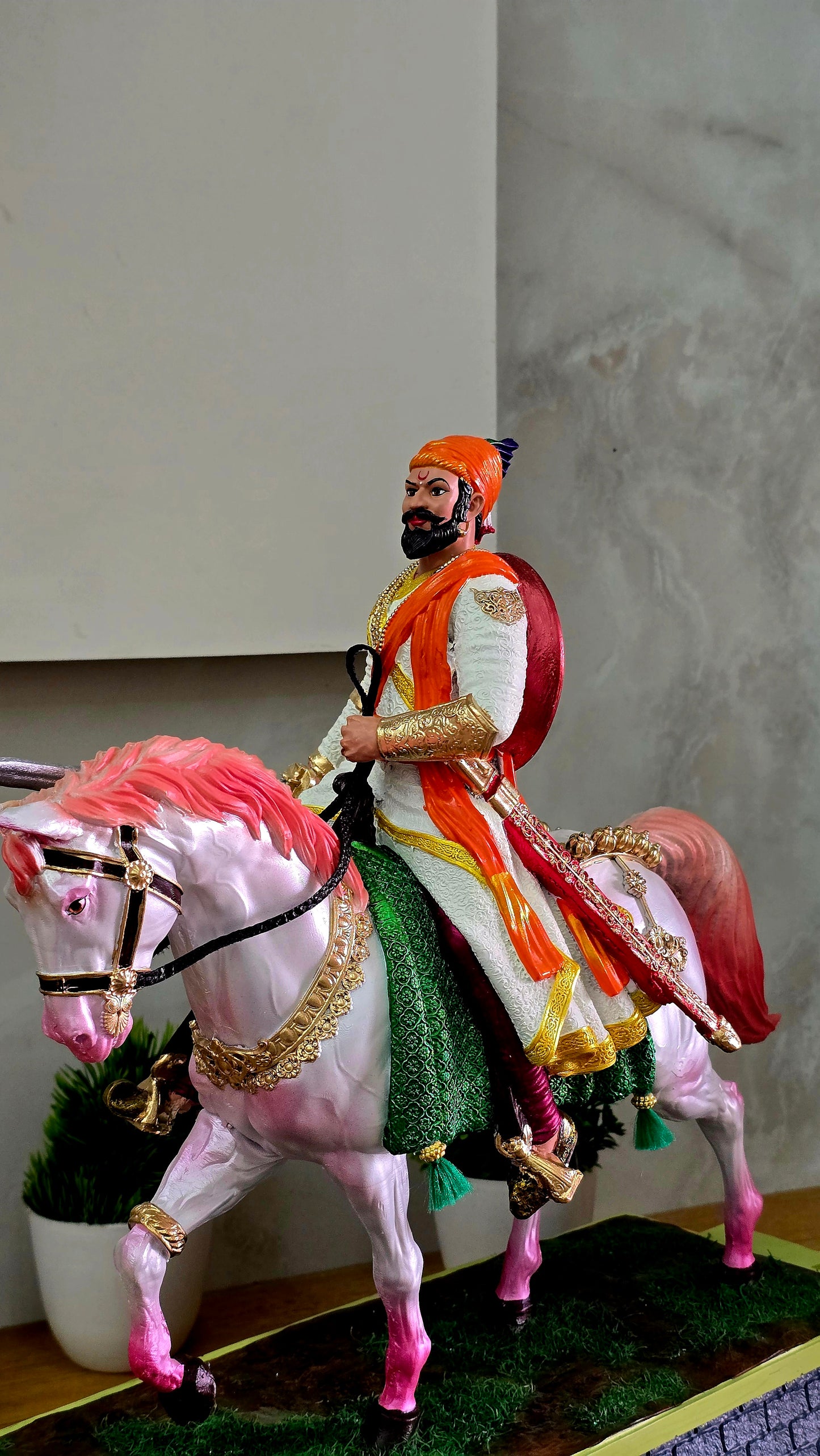 Chhatrapati Shivaji Maharaj Ashwarud 13 inch