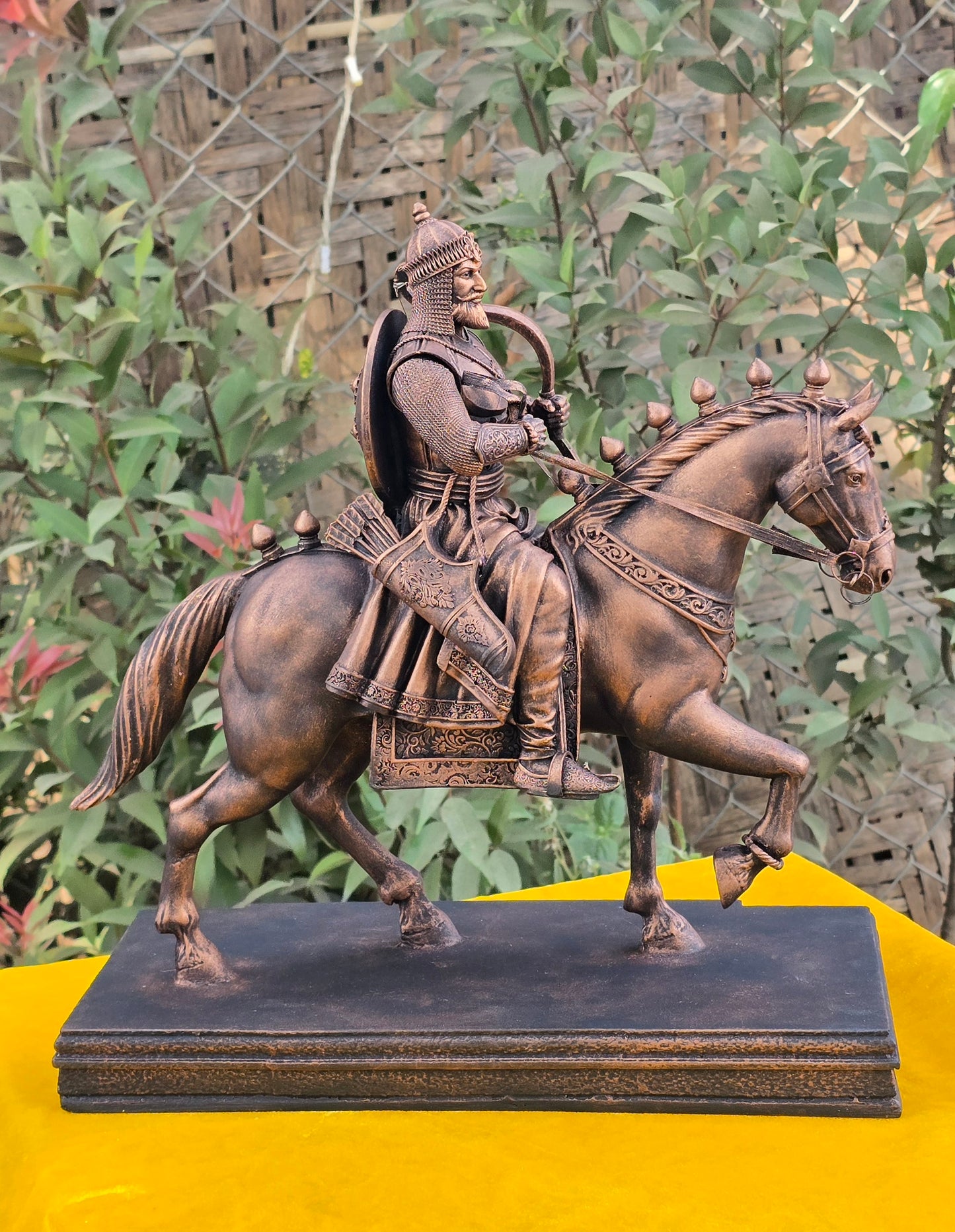 Chhatrapati Shivaji Maharaj – Royal Ashwarudh Edition ( 1 Feet)