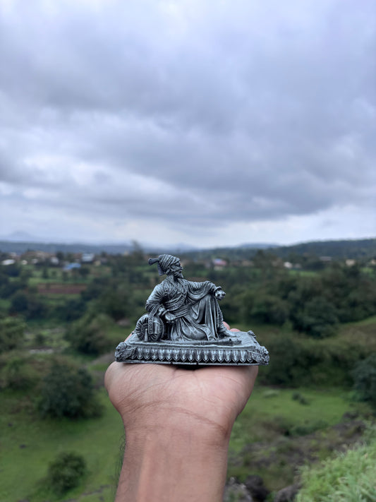 Chhatrapati Shivaji Maharaj Baithak ( 4 inch)
