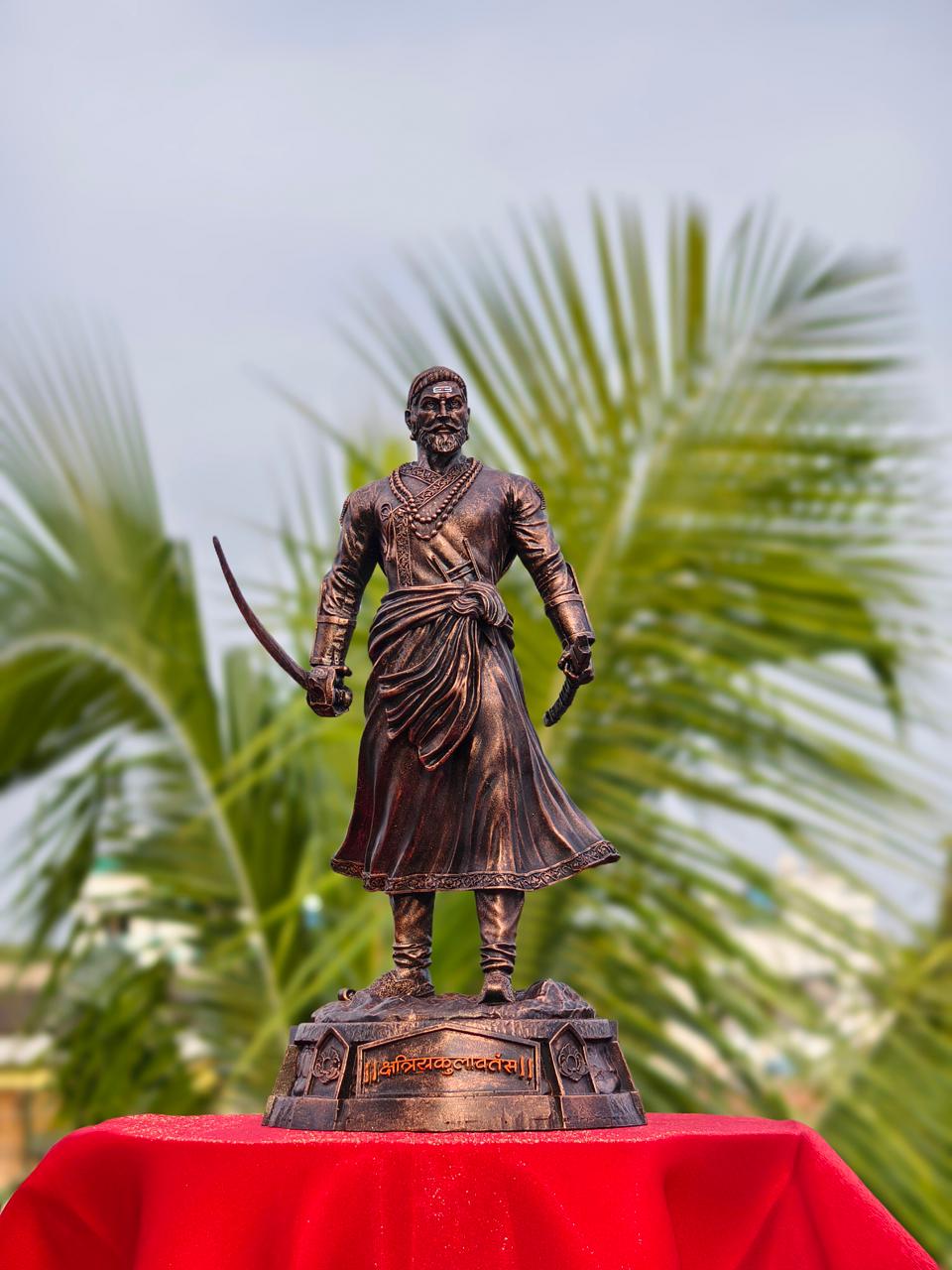 Chhatrapati Shivaji Maharaj (Standing) {Exclusive Edition}