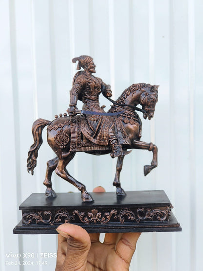 Chatrapati Shivaji Maharaj Statue on Horse