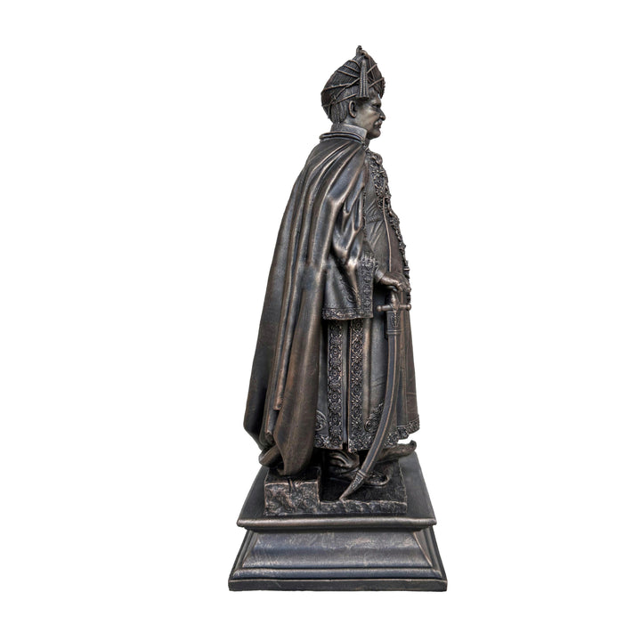 Chhatrapati Shahu Maharaj (13 Inch)
