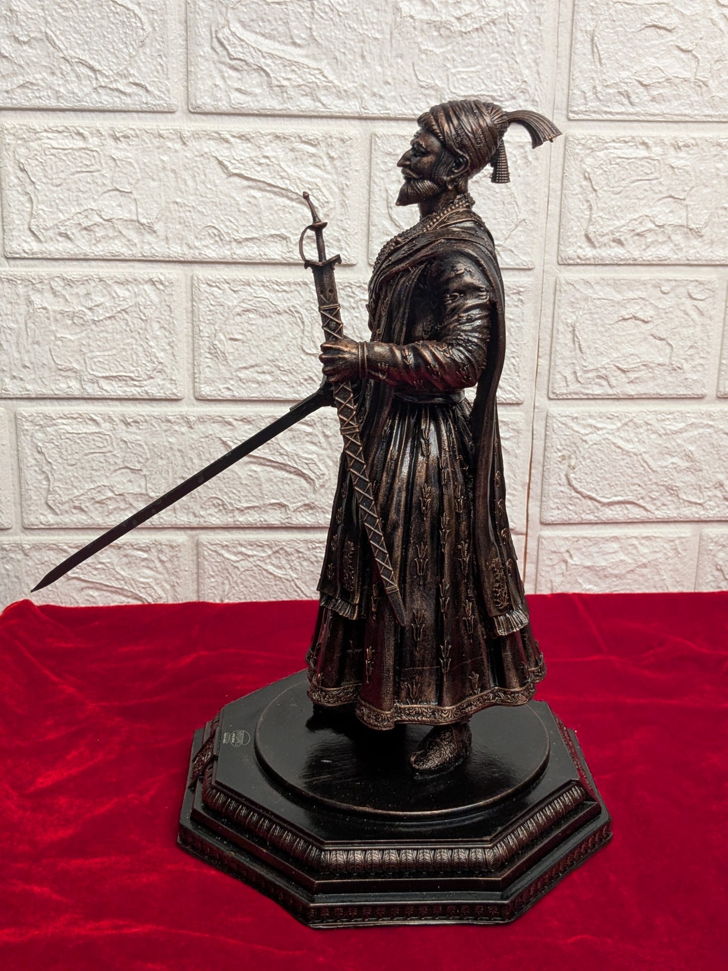 Chhatrapati Shivaji Maharaj Dhop Talwar