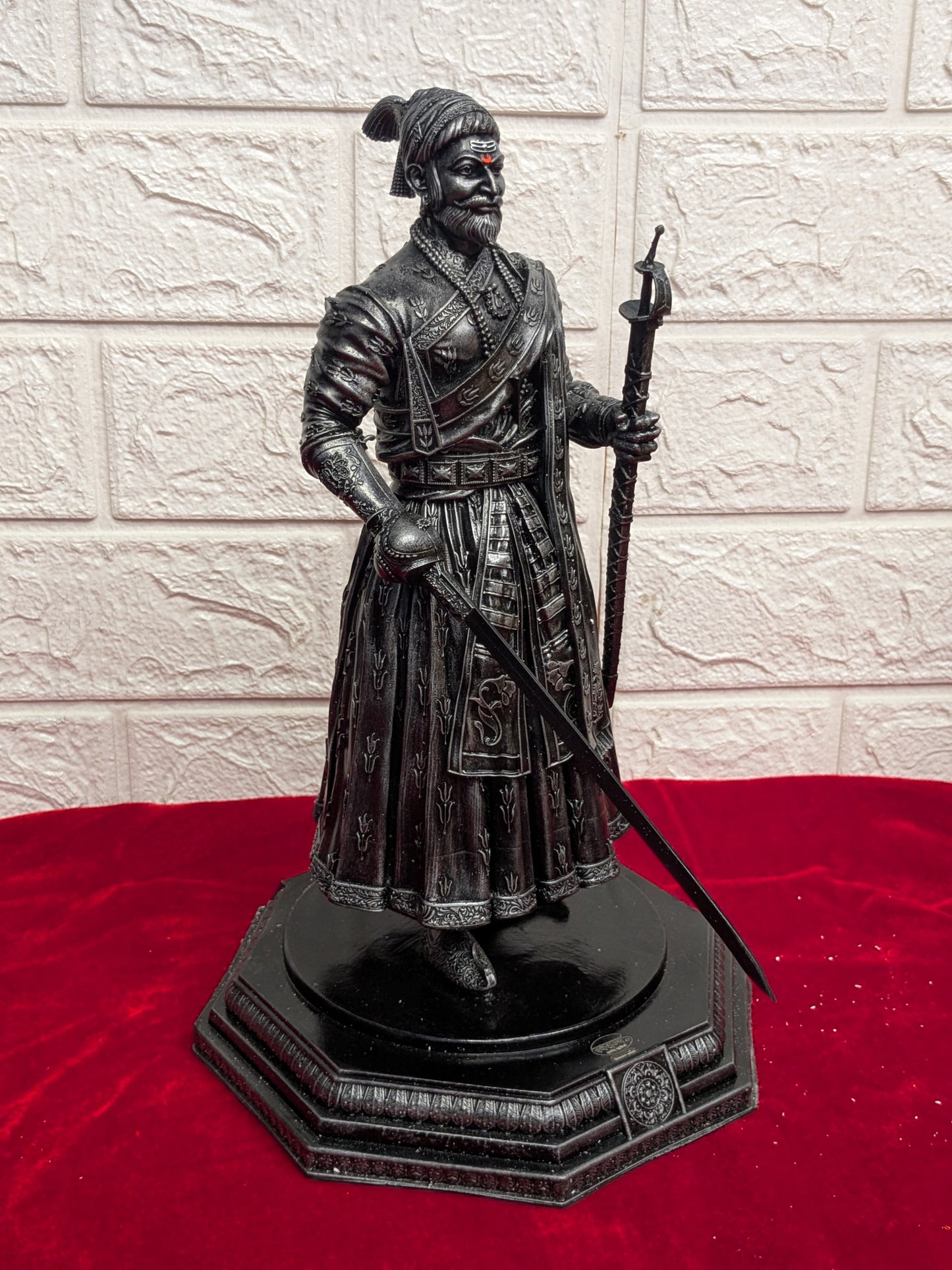 Chhatrapati Shivaji Maharaj Dhop Talwar
