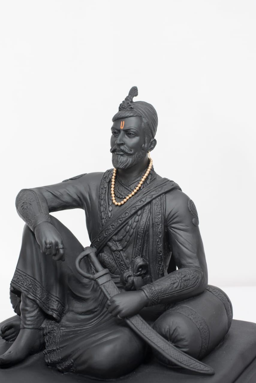 Sambhaji maharaj baithak (18 inch)