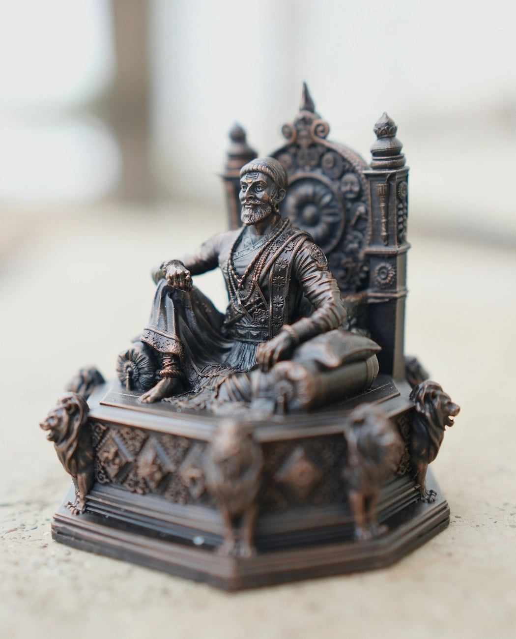 Chatrapati Shivaji Maharaj Rajeshahi Baithak (4.5 inch)