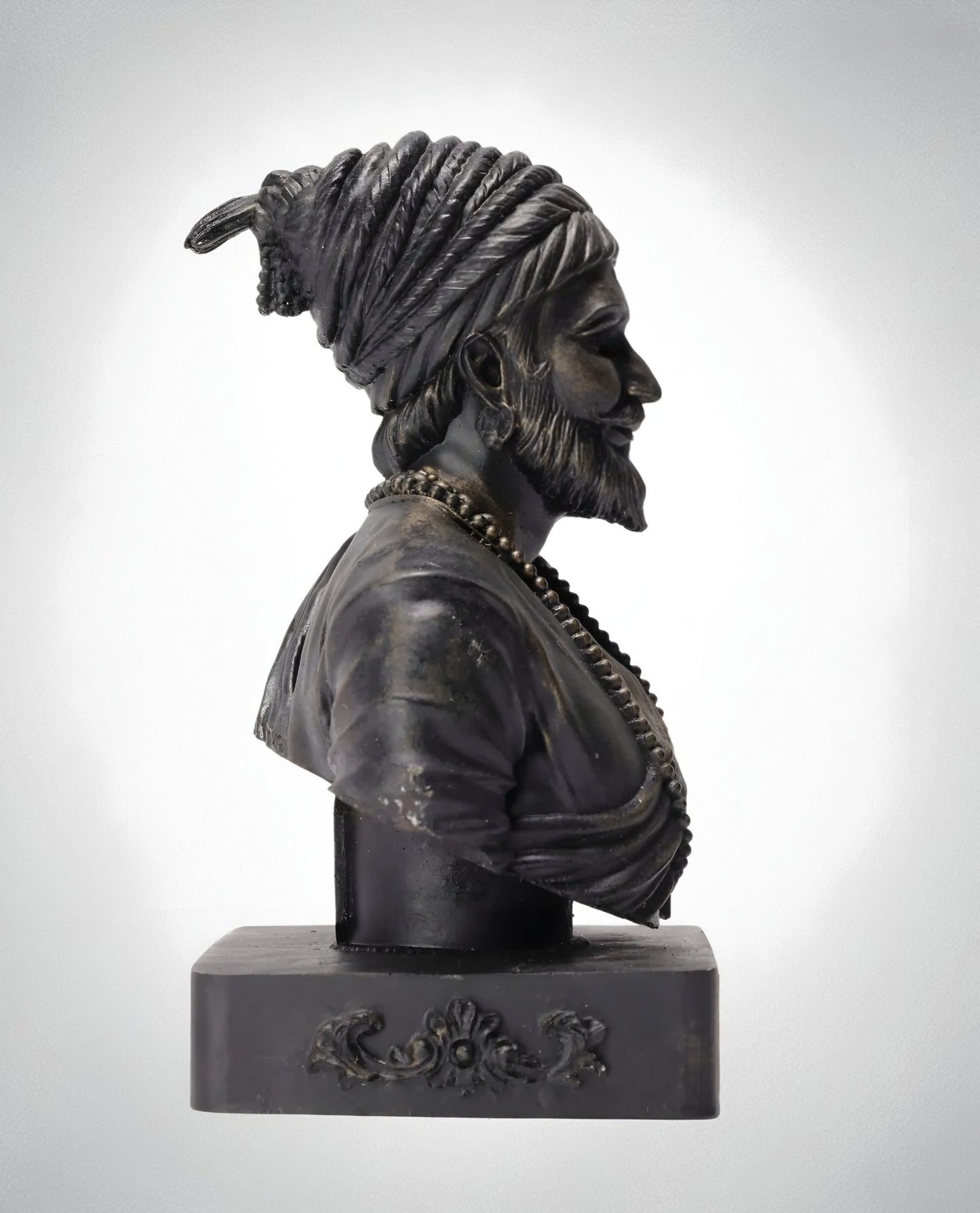 Chatrapati Shivaji Maharaj Half (6 inch)
