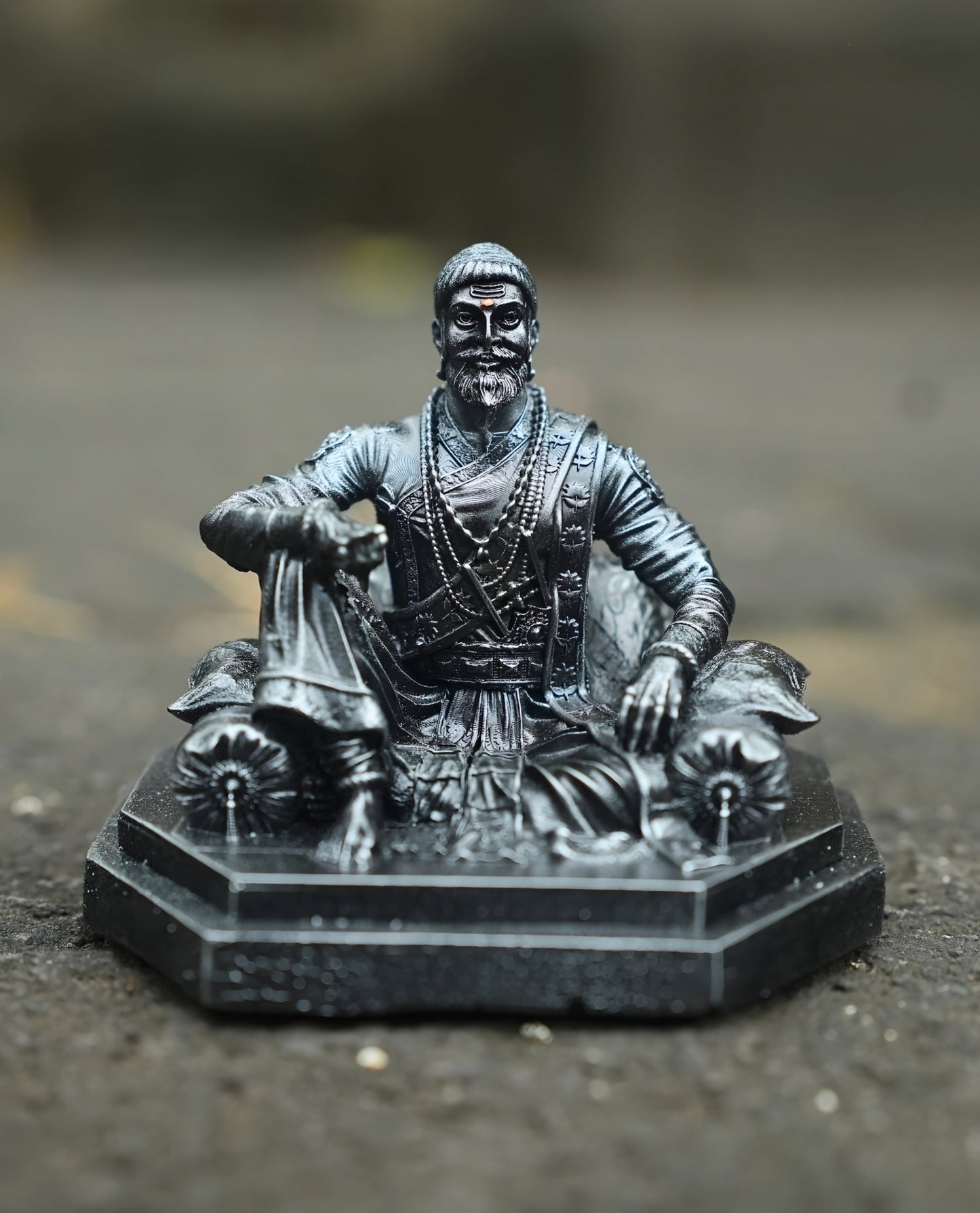 Chatrapati Shivaji Maharaj Rajeshahi Baithak (2.5 inch)