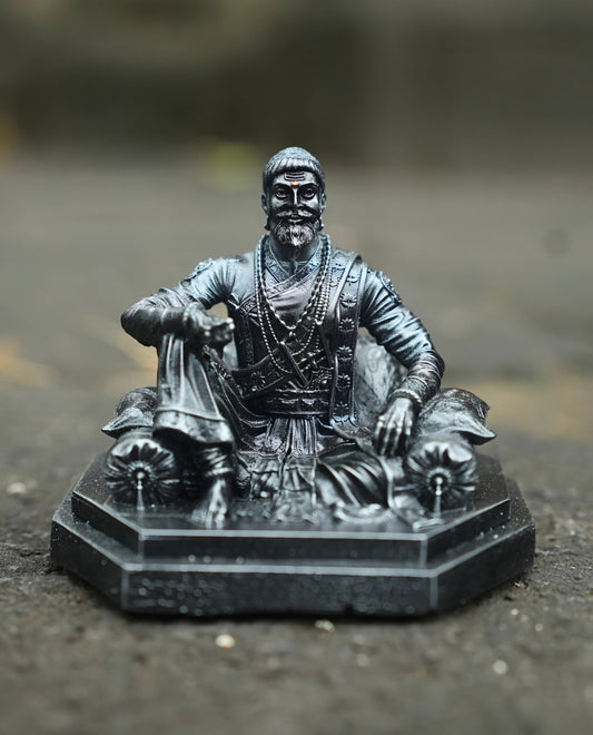Chatrapati Shivaji Maharaj Rajeshahi Baithak (2.5 inch)