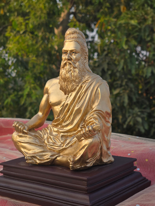 Thiruvalluvar (8 inch)