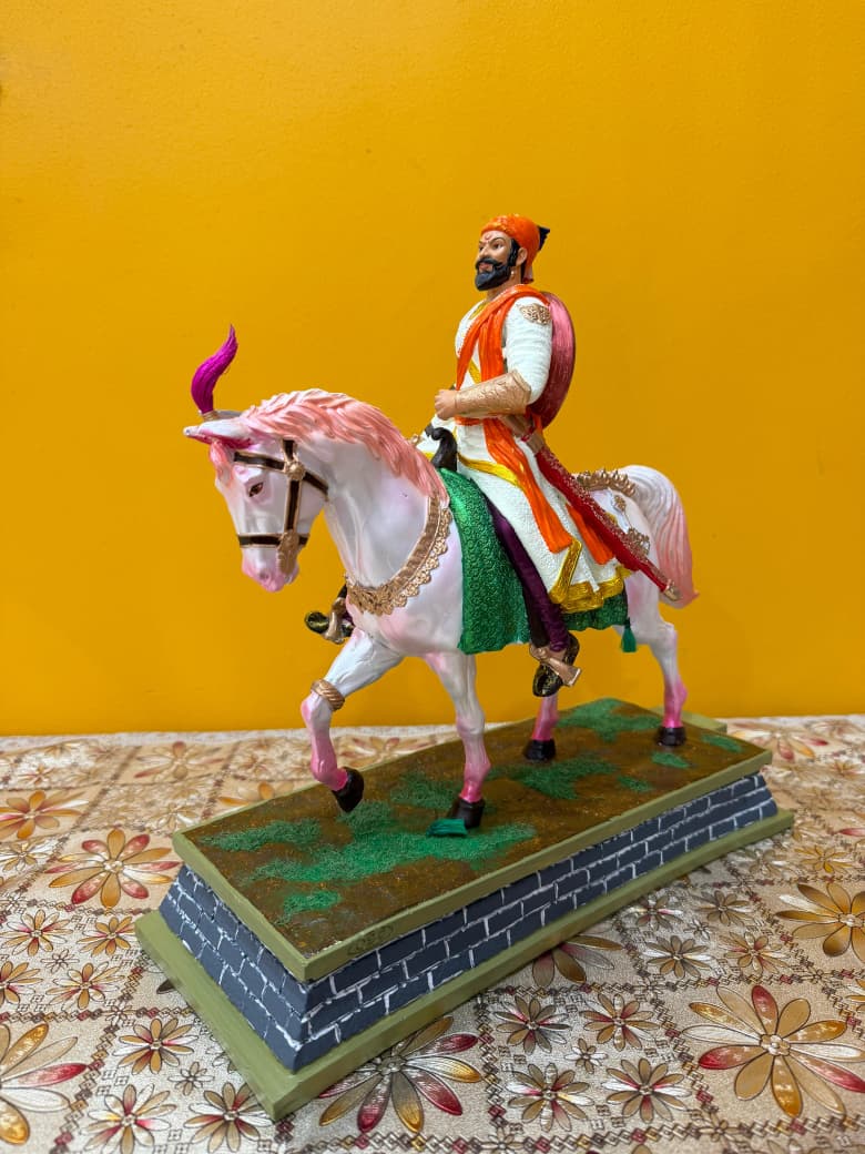 Chhatrapati Shivaji Maharaj ashwarud 13 inch (New Model)