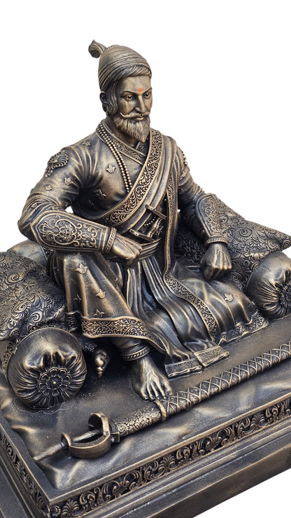 Chhatrapati Shivaji Maharaj on asanasth