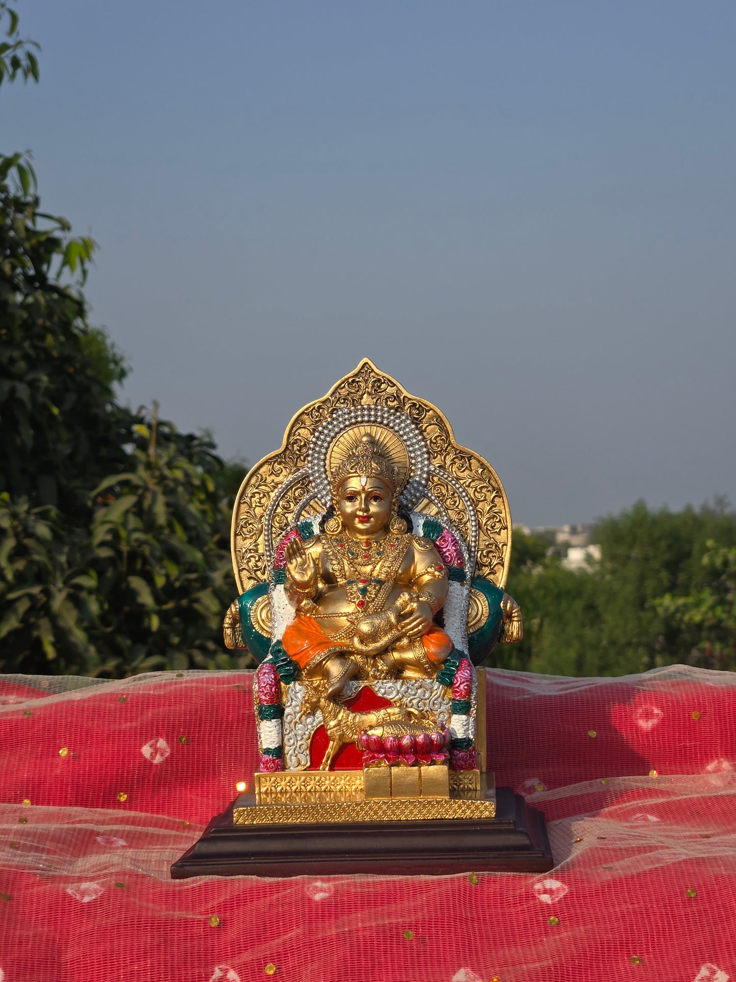 Lord kubera (8.5 inch)
