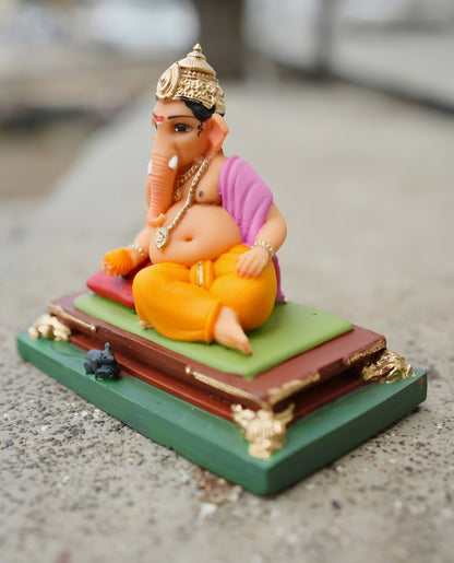 Ganpati Bappa On Pat (4 inch)