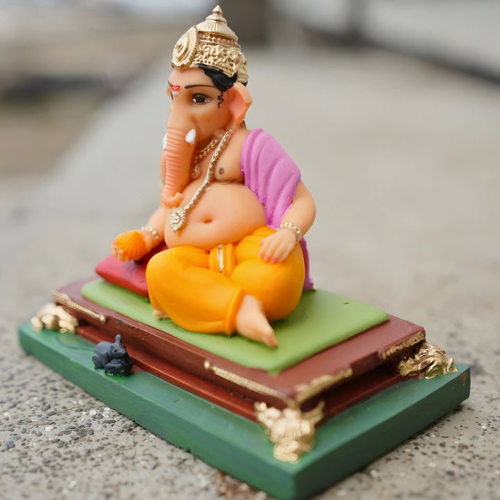 Ganpati Bappa on Pat Murti (4 inch) – Seated Ganesh Idol